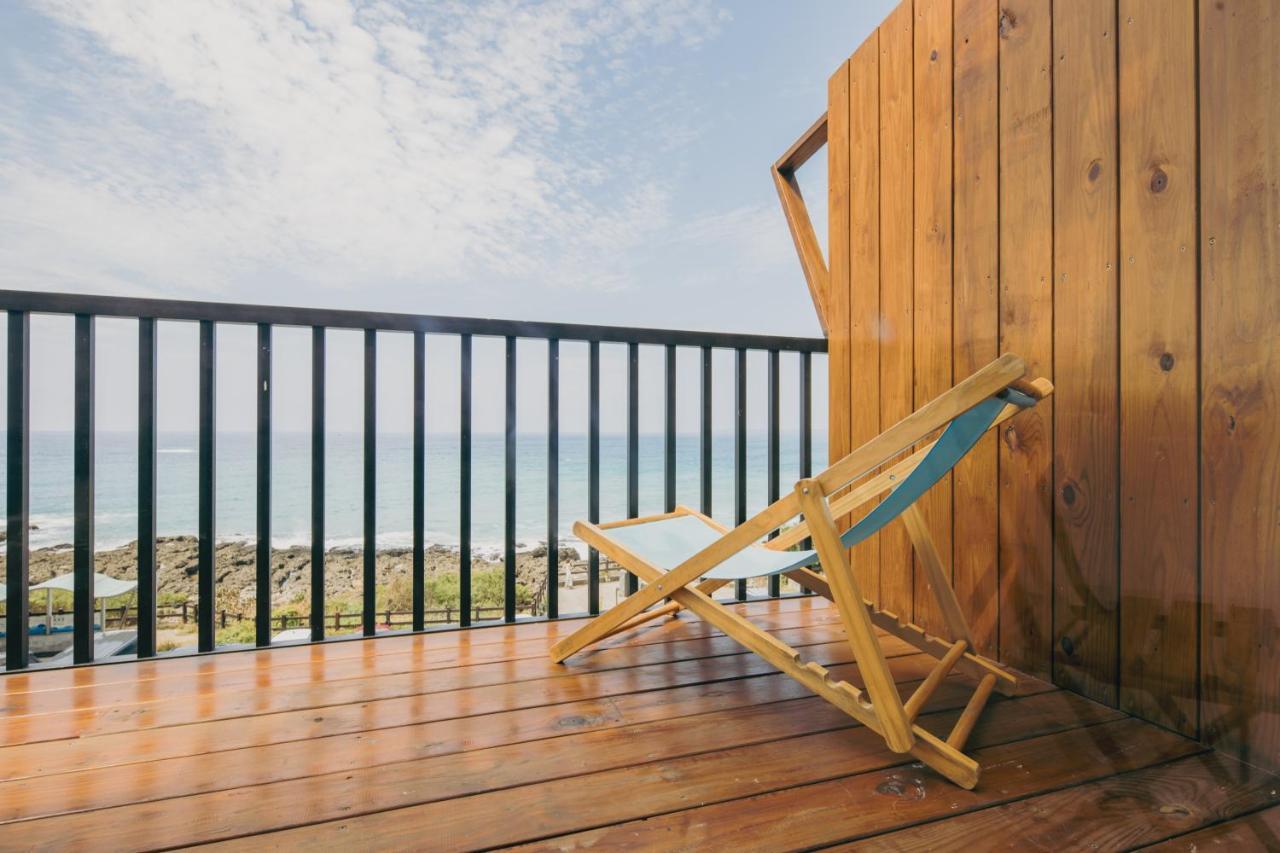 Chuanfanrock Haku Beach Days Inn Cape Eluanbi Exterior photo